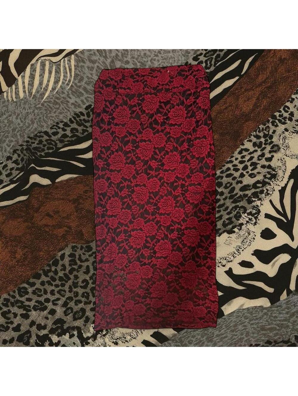 Red/black lace maxi skirt with rose pattern